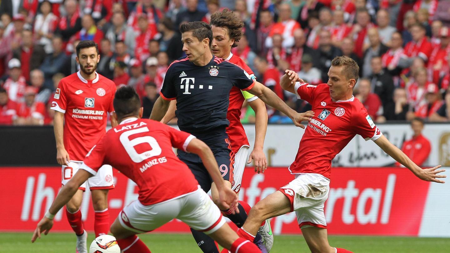 英媒：利兹联有意在冬窗引进米兰前锋希门尼斯（英媒：利兹联拟冬窗签下米兰前锋希门尼斯）