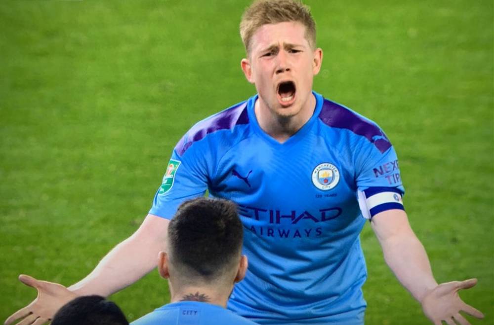 欧冠淘汰赛前瞻：巴萨客场挑战曼联,（欧冠淘汰赛前瞻：巴萨做客老特拉福德对阵曼联）