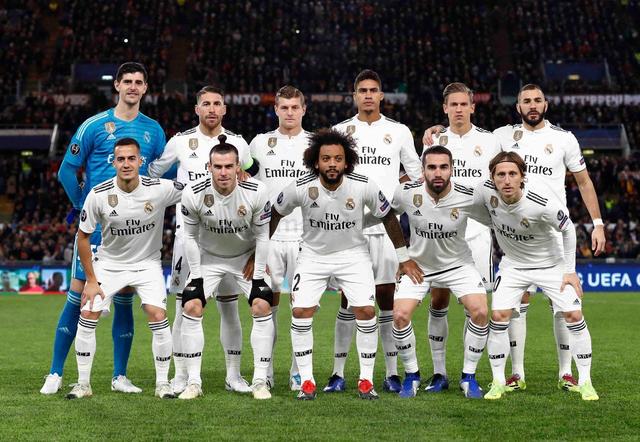 记者：狼队和塞维谈妥1700万欧签胡安卢，但球员想去那不勒斯（记者：狼队已与塞维利亚谈妥1700万欧引进胡安卢，但球员更倾向加盟那不勒斯）