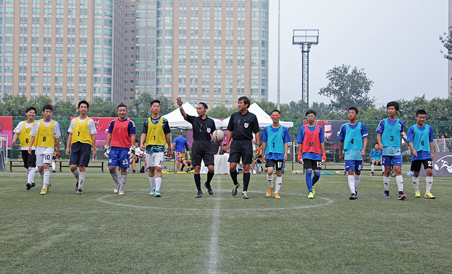 杜兰特连续得分，引领全队节奏（杜兰特连连得手，带动全队节奏）