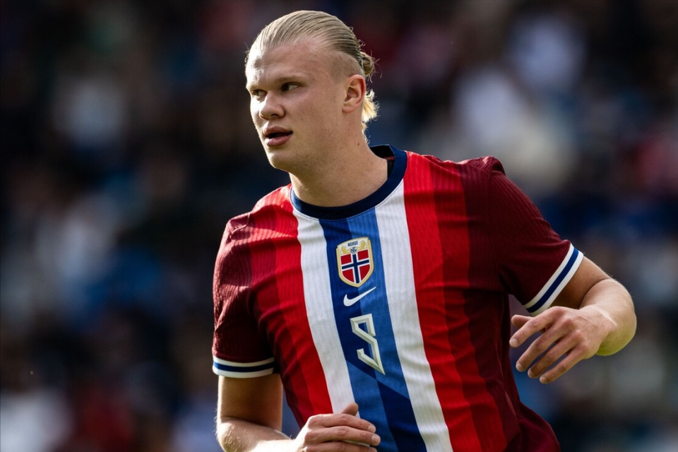 斯基拉：米兰派球探考察萨索洛中卫穆哈雷莫维奇和伊泽斯（斯基拉：米兰派遣球探赴萨索洛考察穆哈雷莫维奇和伊泽斯）